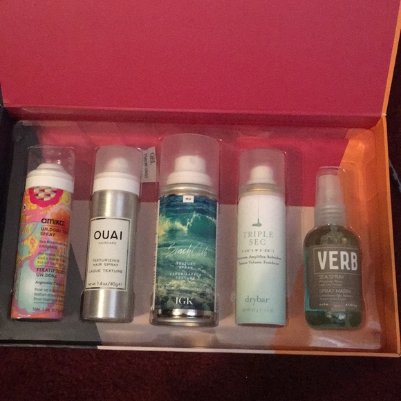 Instant Texture Styling Spray - Picture 2 of 2